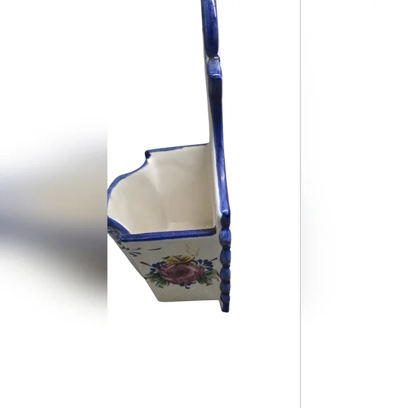 Vintage Vestal Alcobaça ceramic wall pocket vase Hand-Painted Ceramic Wall Decor - Picture 3 of 6